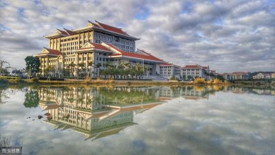 ​中国大学颜值排行榜，这十所大学景观能评上AAAAA级，实力也不弱